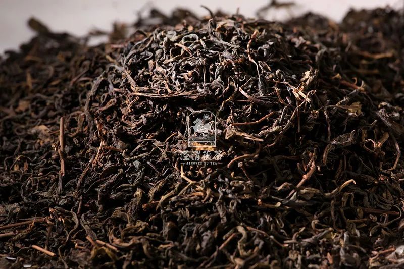 茯茶原料是黑毛茶那黑毛茶又是什么？