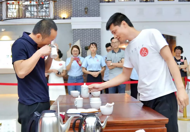 茶讯丨2019中茶六堡斗茶大赛茶友选拔赛（梧州站）顺利举办