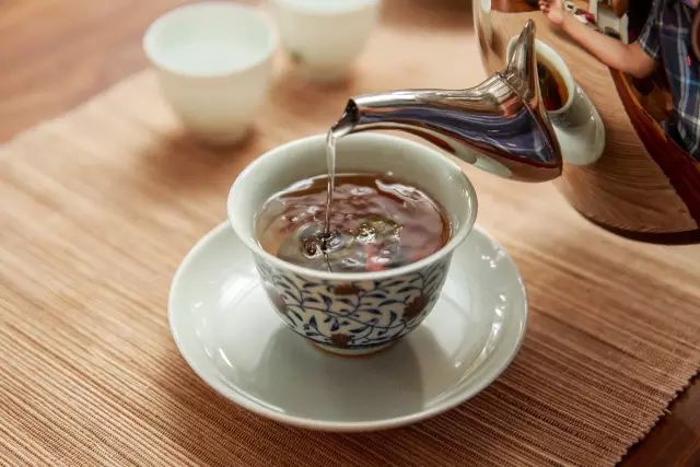 普洱茶，什么情况饮用柑普茶最好？