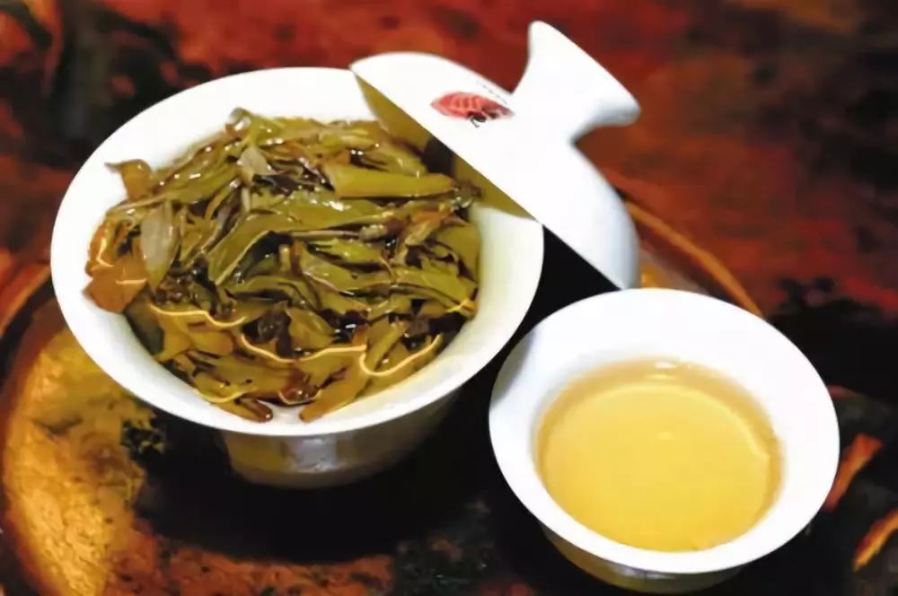 名山出名茶——武夷岩茶