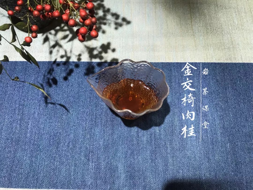判断武夷岩茶的好坏，有什么标准？