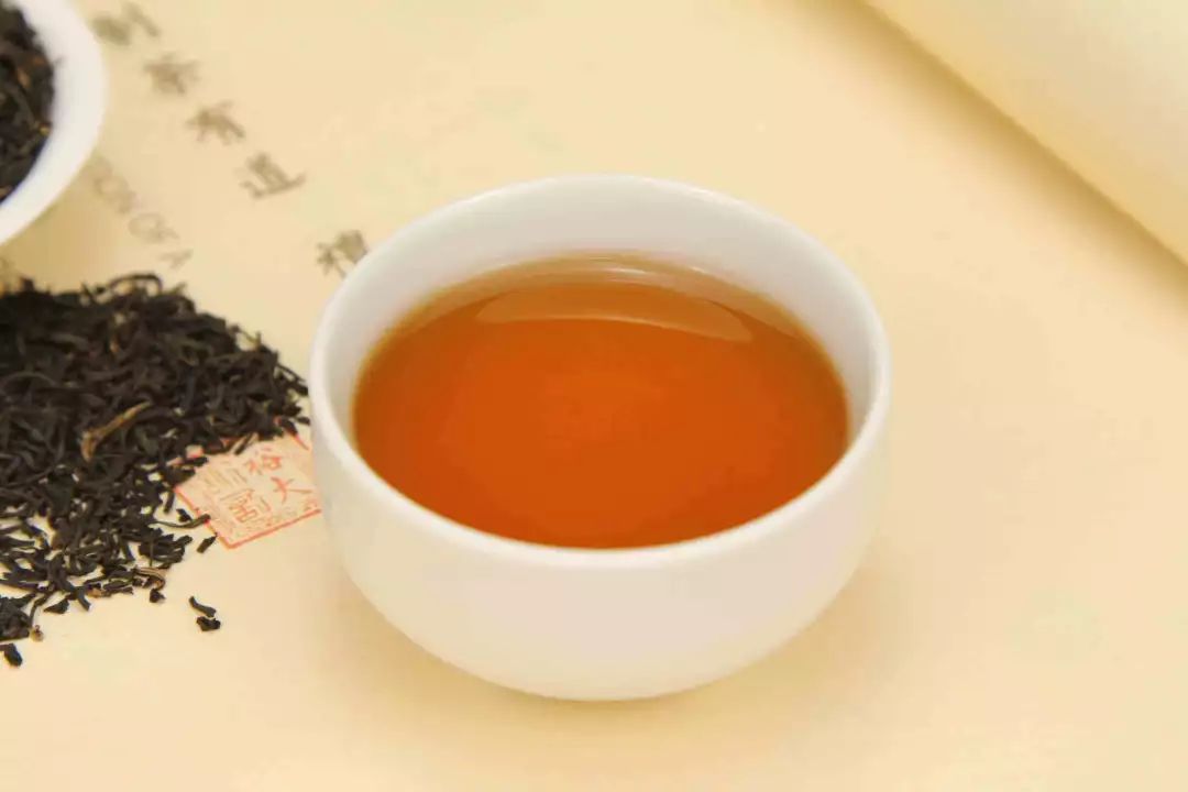 专业茶人教你七步，祁门红茶的好劣一辨就知