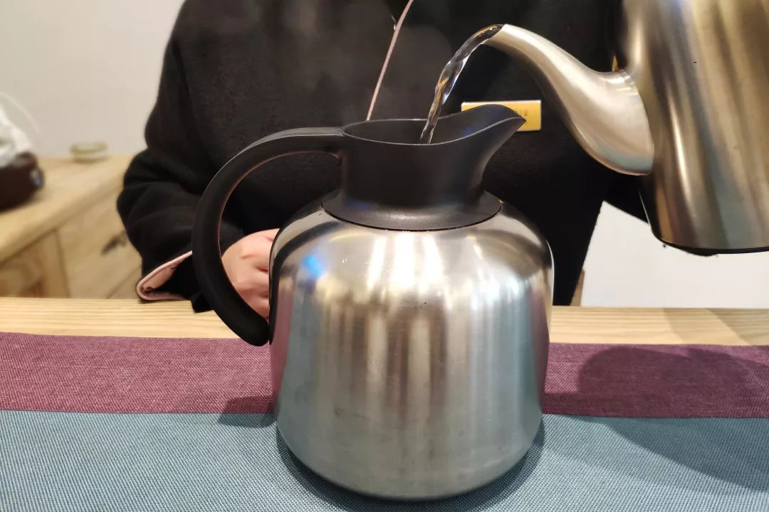 老白茶焖茶喝法