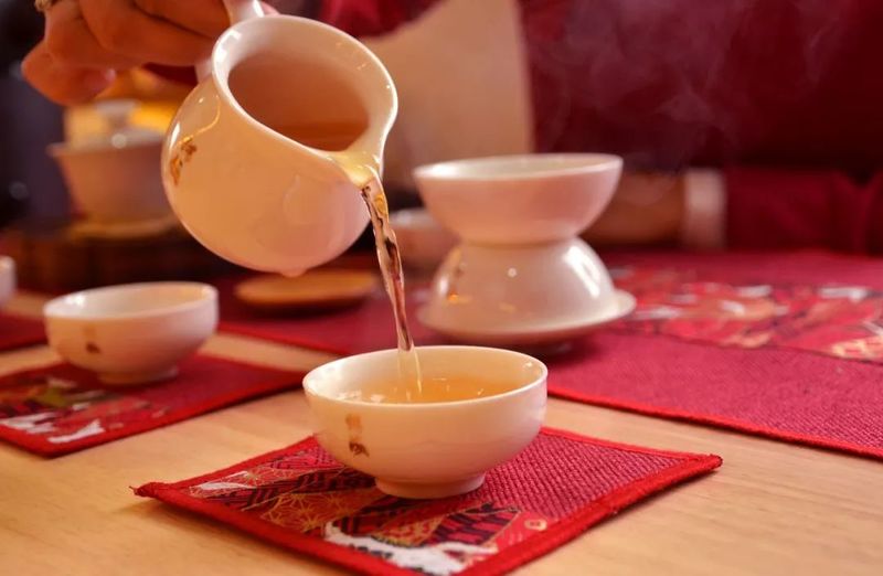 喝老白茶可以养胃吗？