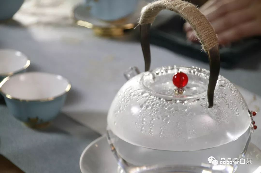 为什么老白茶每一泡的滋味都不同？