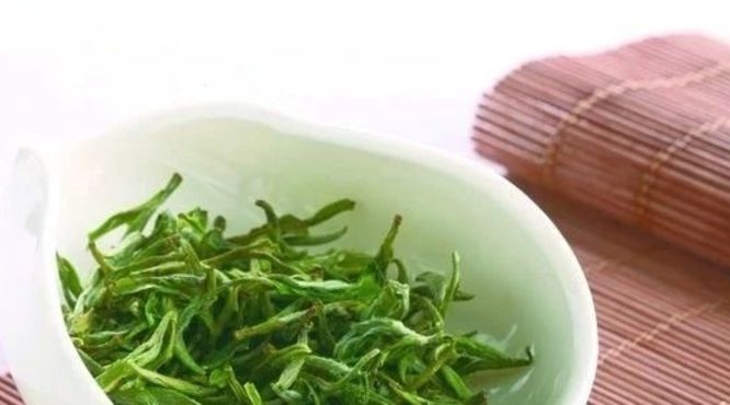 黄山毛峰属于绿茶,那它有什么保健功效呢？