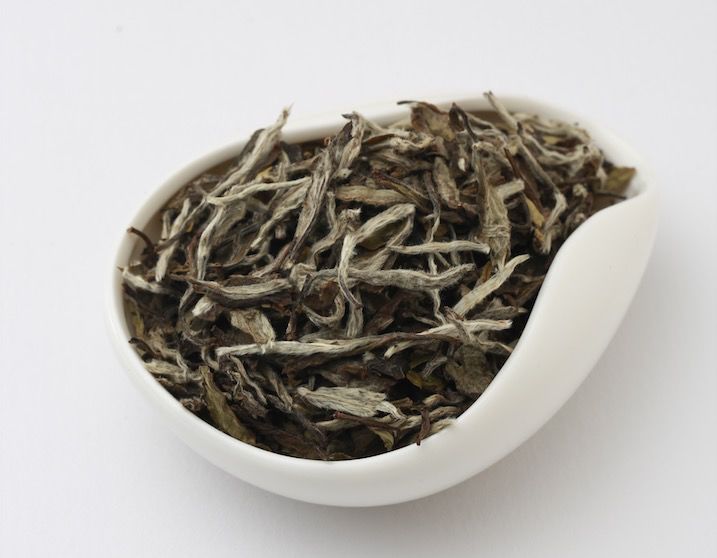 安吉白茶名字中有白茶，却不是白茶而是绿茶？