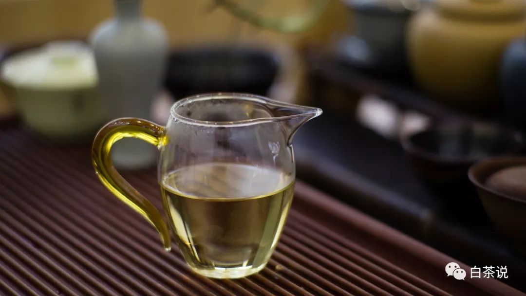 白茶仓储：与其说是存茶，不如说是养茶