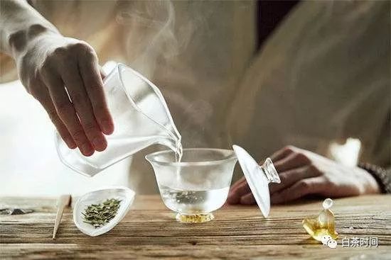 如何泡好一杯茶，让你的白茶好喝100倍？