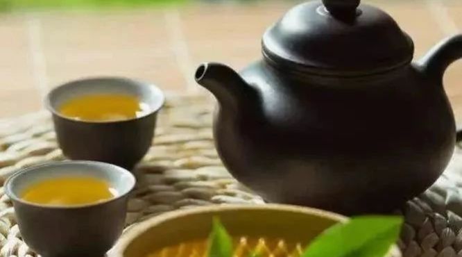 年份不同的普洱茶可以一起存放吗？丨百科