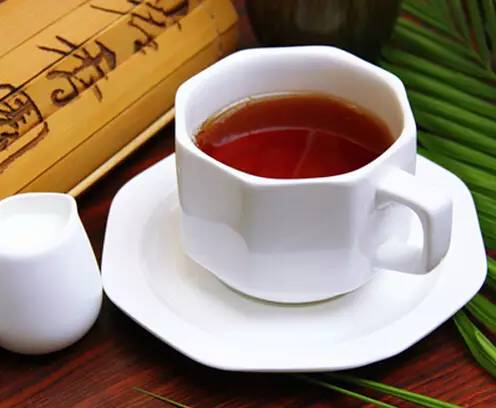 冬季喝什么茶好？红茶、普洱茶都适宜