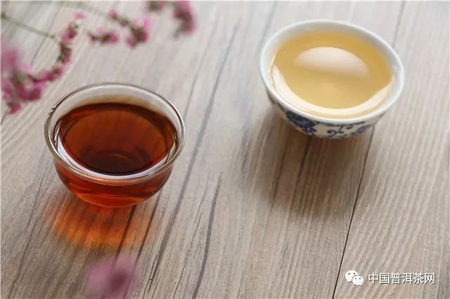 初识普洱茶：普洱生熟茶简单区分