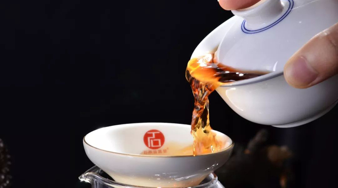 解密：普洱茶“越陈越香”的科学依据
