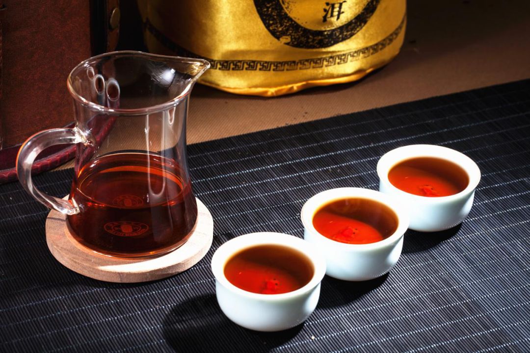 普洱茶“贵生轻熟”的思考