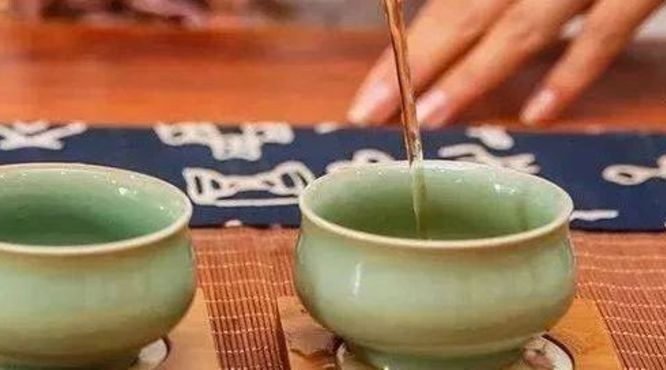 喝普洱茶有什么好处？为什么越来越多人开始喝普洱茶？