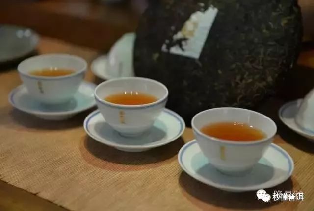 为什么春节除了吃饭喝酒，还要喝普洱茶？