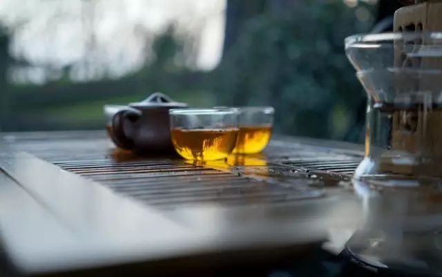 茶叶之美，解码普洱茶艺术创作素材之密