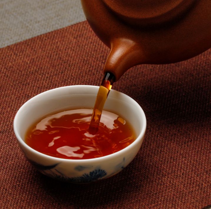 学会喝普洱茶，胜过吃药！