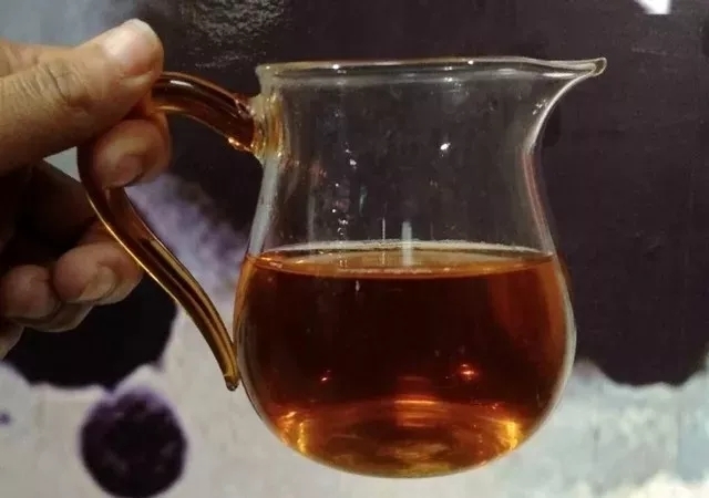 为什么黑茶要用100度的开水泡？
