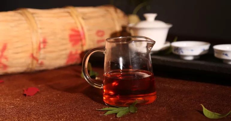 【福香茶缘】冬天，胃不好点喝黑茶