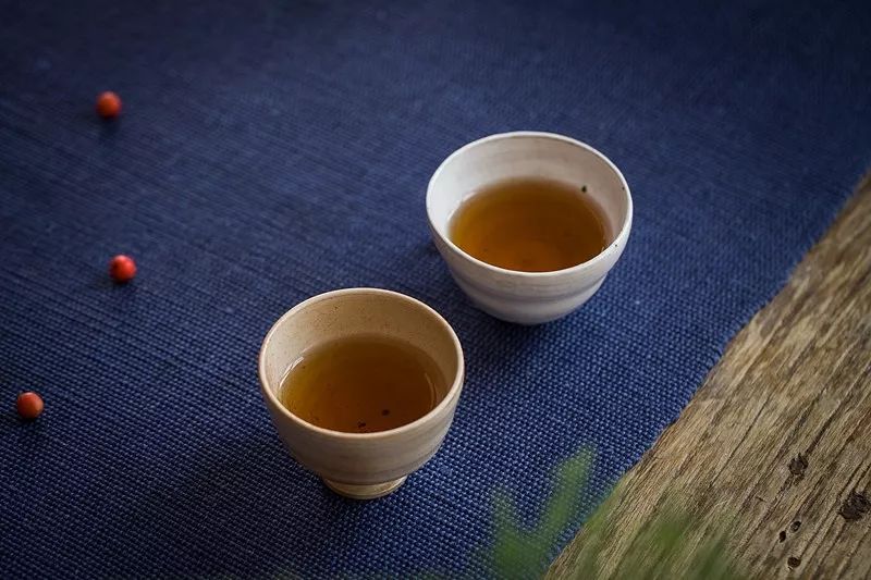 解油腻、暖脾胃，琥茗黑茶给你带来一口好茶汤