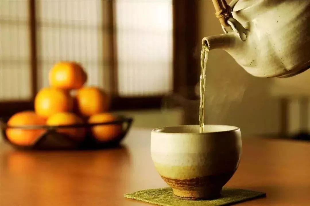 关于茶的功效：让你看懂冬天喝黑茶的好处