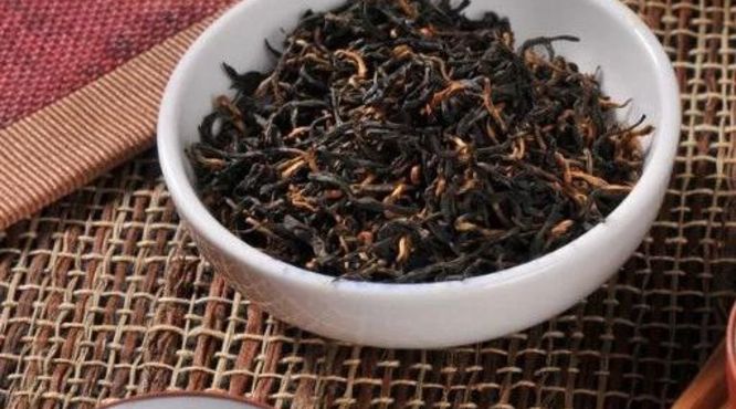 红茶与白茶哪个降火效果比较好？