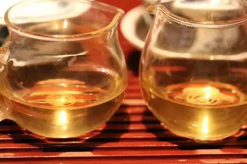 普洱古树茶与台地茶的鉴别（多图对比详解）