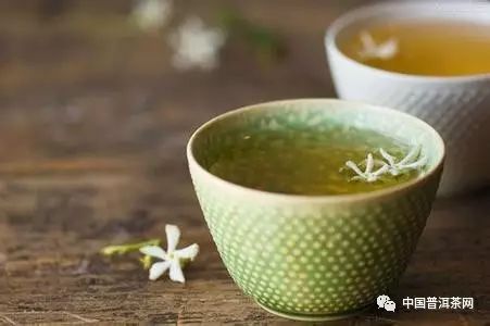 养生丨女性喝绿茶的好处和禁忌