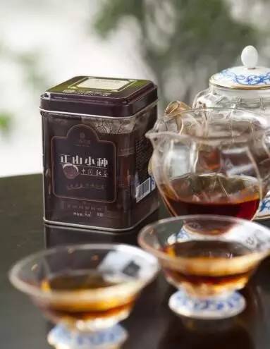 温度、湿度和氧气量等对于红茶发酵的影响？