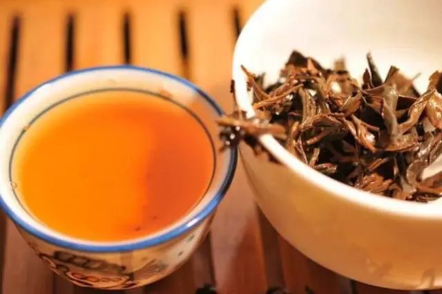 红茶要怎么喝，才会对胃好？