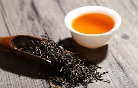 红茶用什么紫砂壶泡会更好喝？