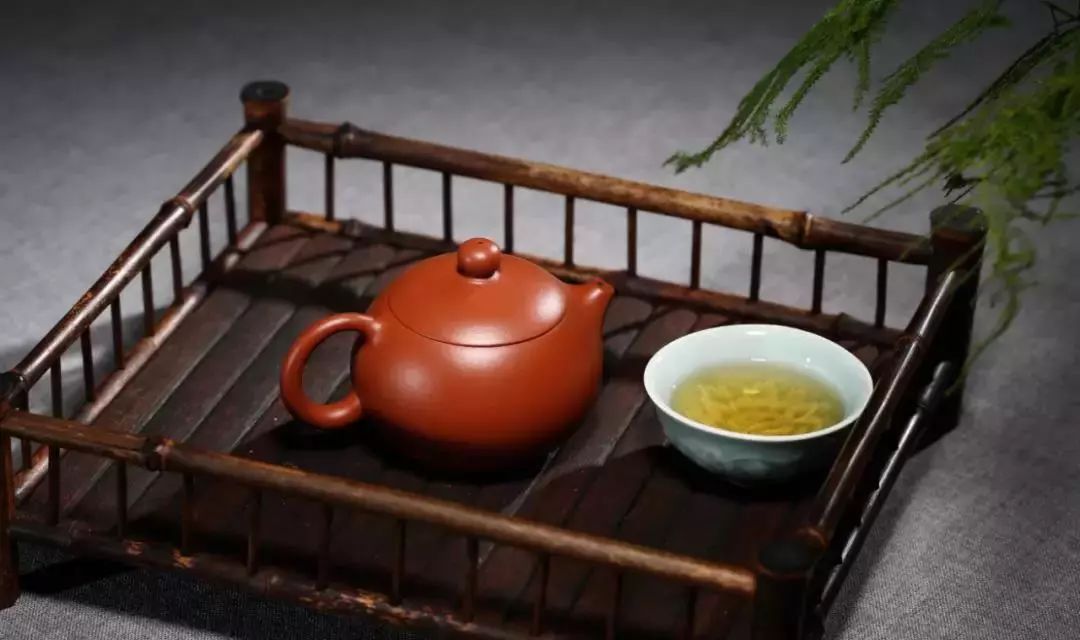 【红茶俱乐部】红茶用什么紫砂壶泡会更好喝？