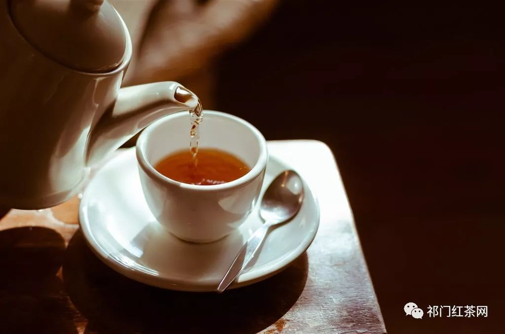 红茶可以和牛奶一起喝吗
