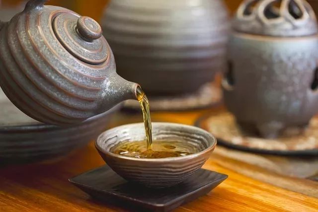 饮茶注意事项和茶的23种传统功效