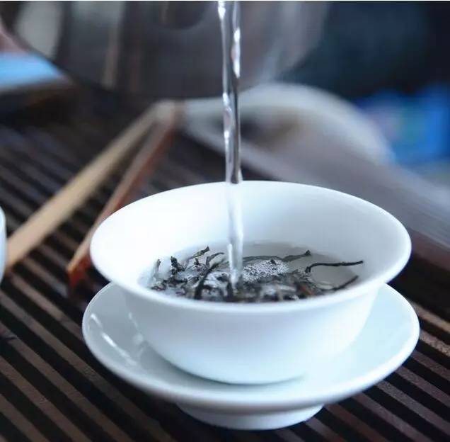 影响泡茶味道的原因是什么？