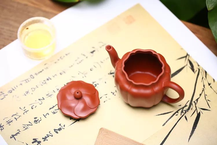 紫砂壶泡茶为什么要固定使用一种茶叶？