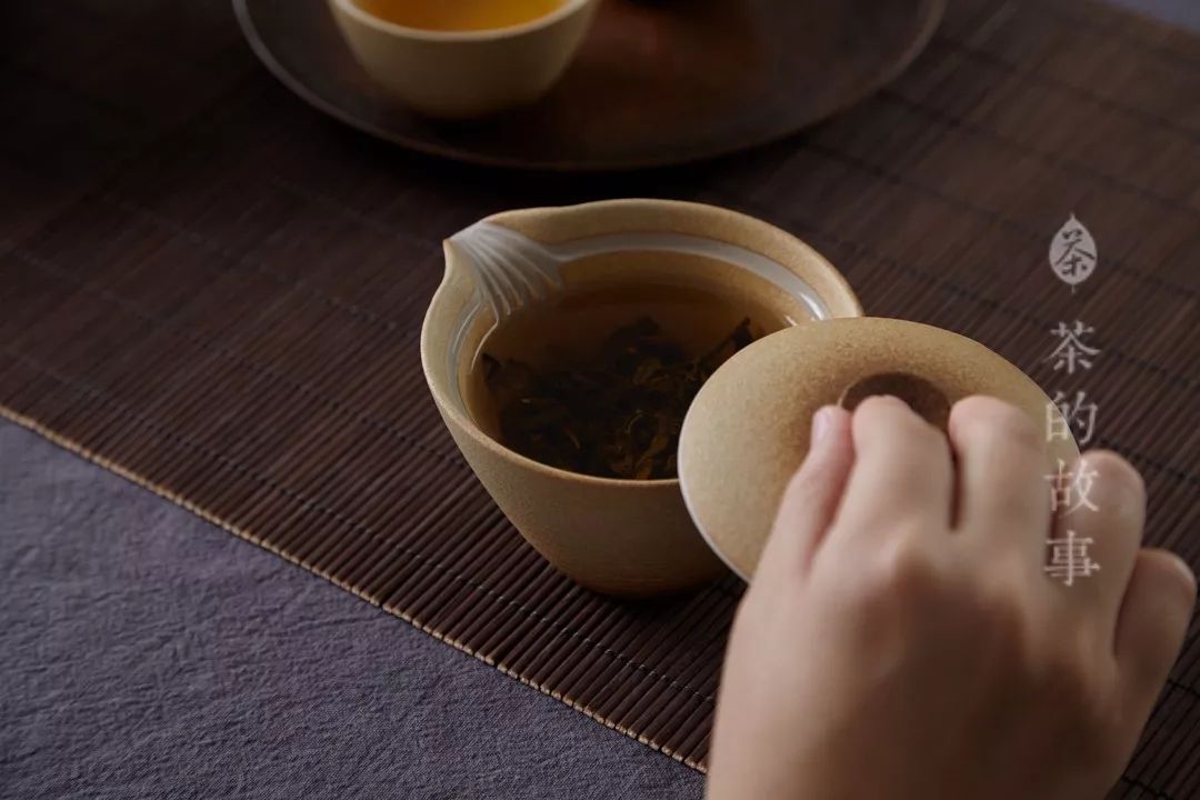 为什么越来越多的人爱用陶器泡茶？