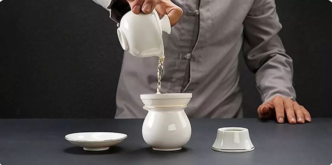 盖碗为什么是最佳的泡茶器具？