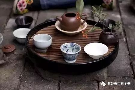 喜欢喝哪类茶，都要选择合适的紫砂茶壶冲泡