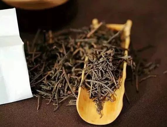 什么是茶梗？茶梗对茶叶品质形成有什么作用