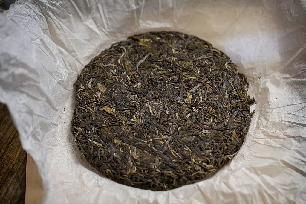 大班章生普2017丨一款高性价比，适合喝更适合收藏的生茶！