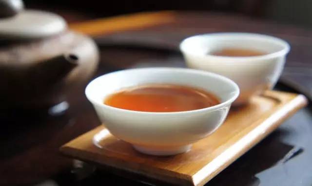 关于茶文化：这几种人，一定要喝茶