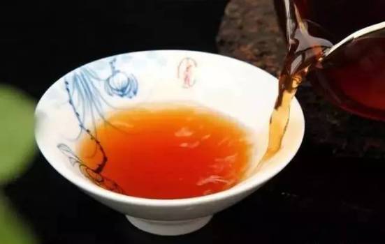 关于茶文化的美文：是药三分毒，还是吃茶好