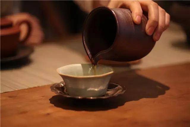 关于茶的文化：公道杯的使用