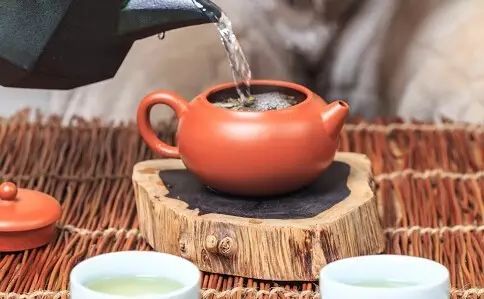 爱茶人请注意，这十种茶喝了会致病！