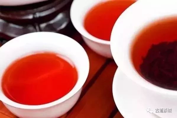 古道茶城|什么年纪喝什么茶，千万别喝错了