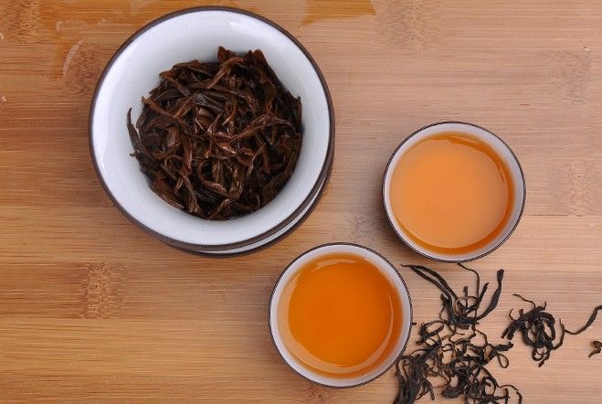 历史上最早的红茶正山小种红茶图片鉴赏