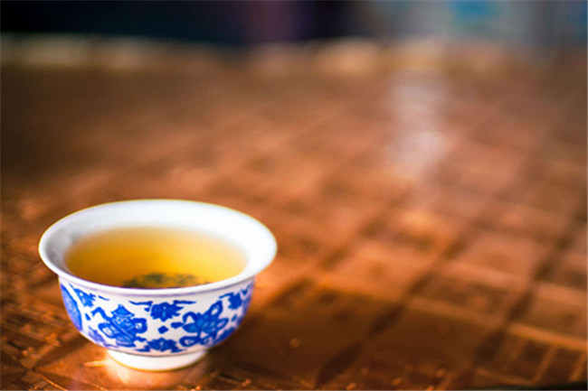 柑普茶类似的制作工艺，高山族热门名星茶：柚子茶和酸柑茶