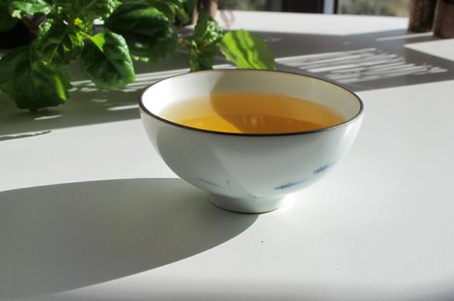 武夷岩茶的陈放过程中有哪些注意事项